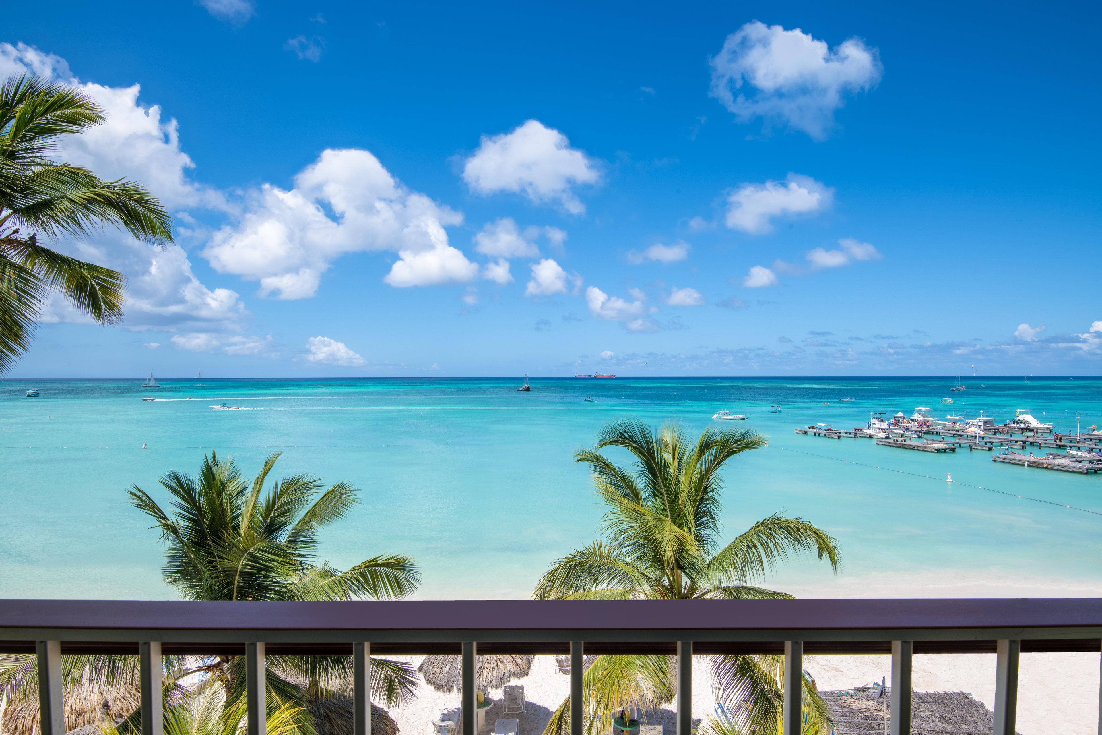 Holiday Inn Resort Aruba - Beach Resort & Casino, An Ihg Hotel Palm Beach Exterior foto